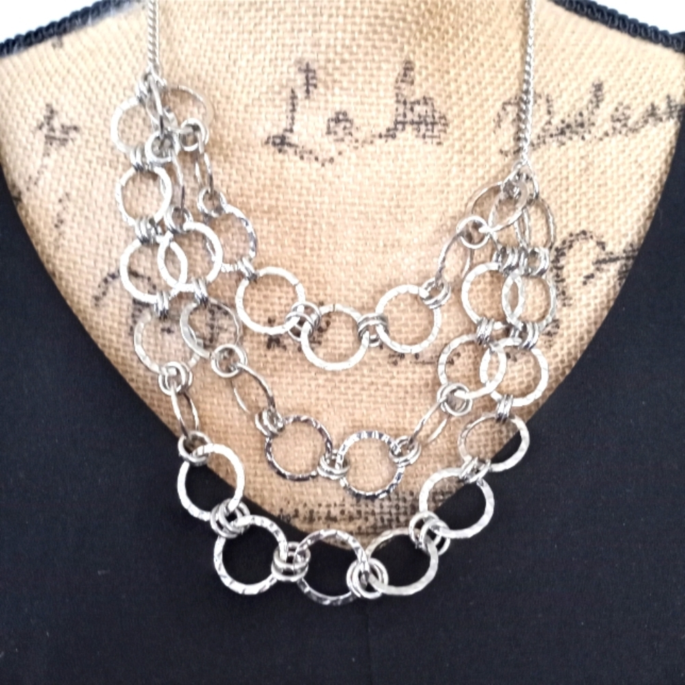 Silver 3 Strand Hammered Ring Circle Necklace Classic, Boho